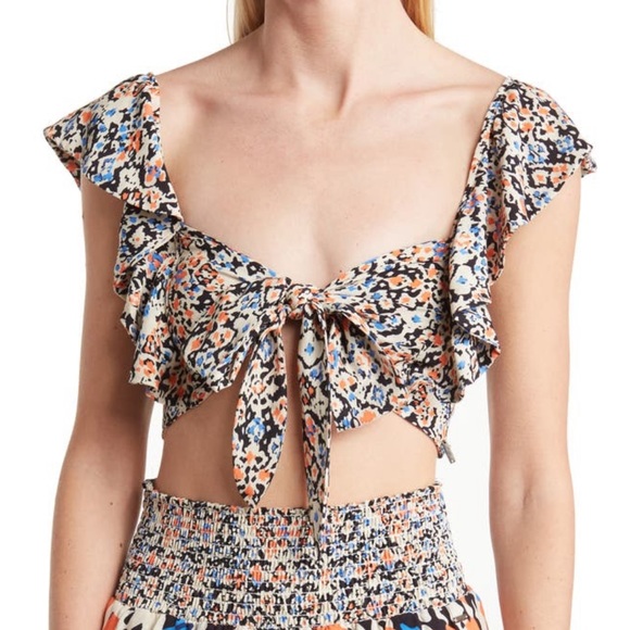 Maaji Tops - MAAJI ❤️‍🔥 GLOWY FLUTTER SLEEVE SMOCKED CROP TOP NWT SIZE MEDIUM